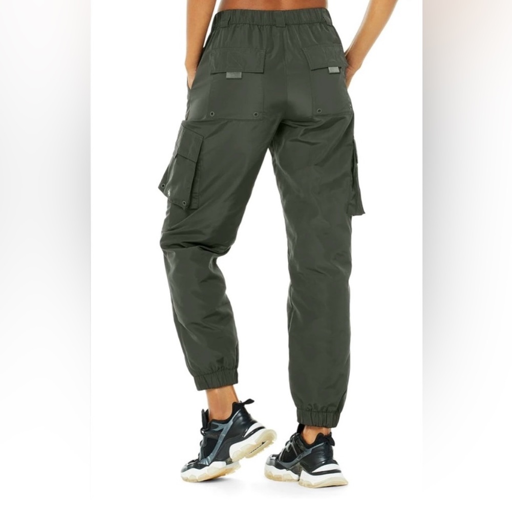 ALO Yoga - Women’s High-Waist Break Line Jogger - Small